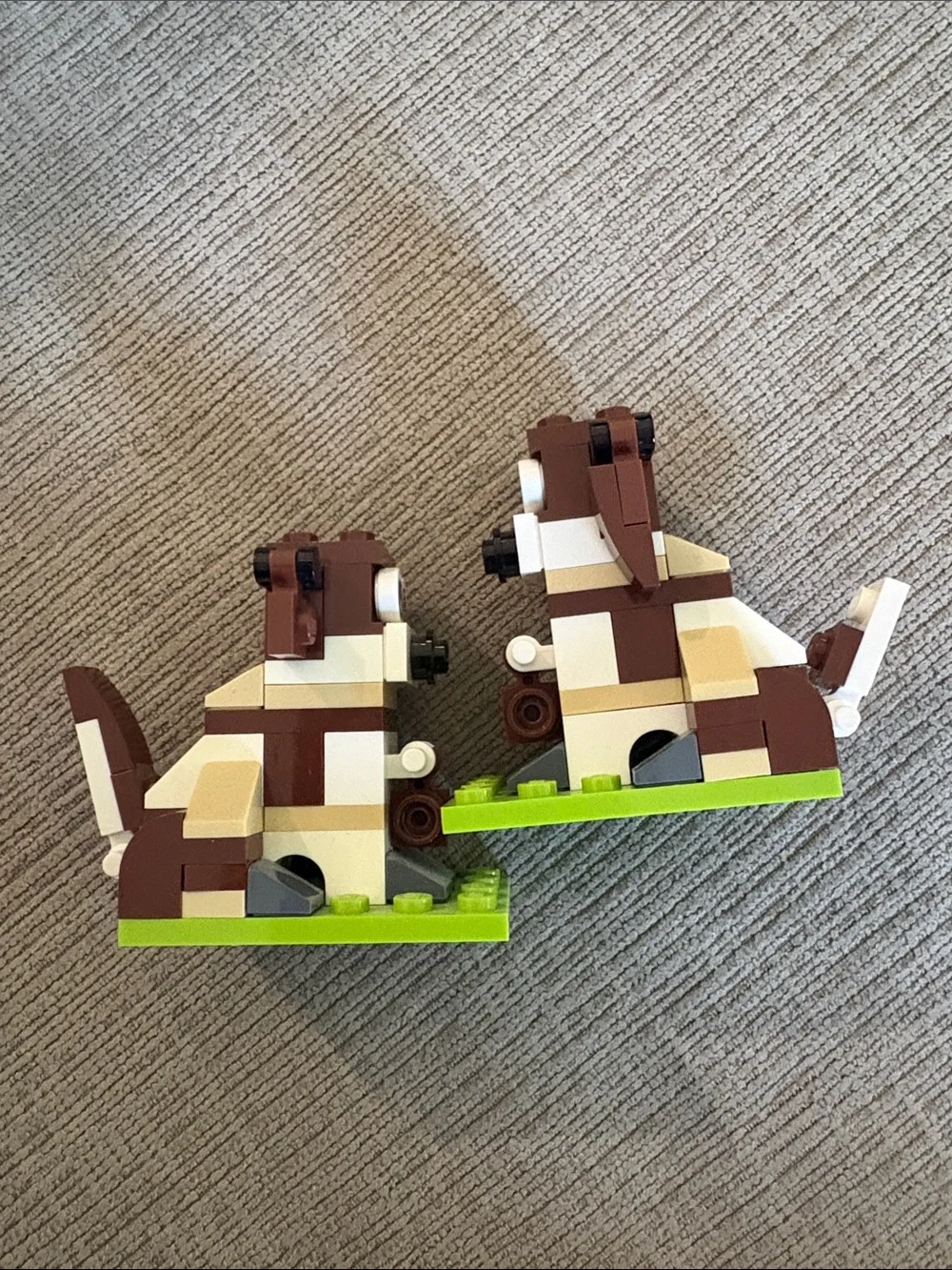 Lego #40249 ST BERNARD DOG mini build
